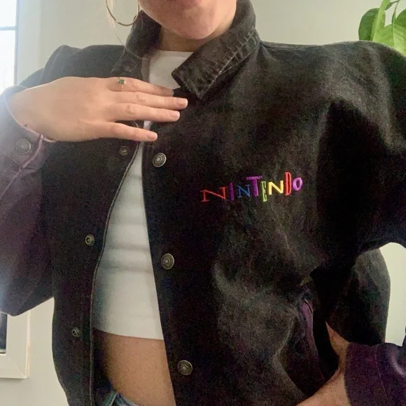 Vintage 90s Nintendo Women's Black and Purple Varsity Jacket - Picture 6 of 16